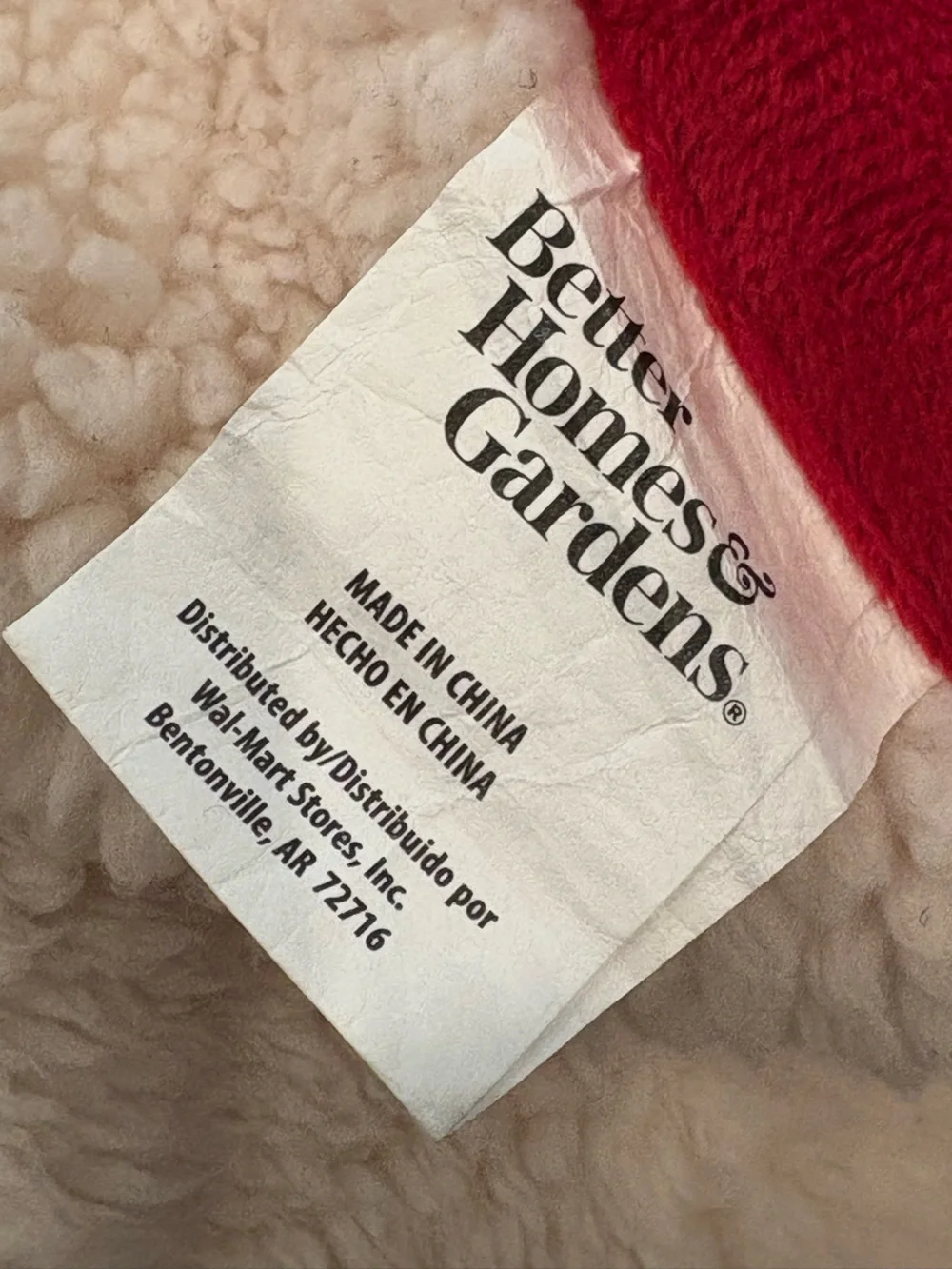Better Homes & Gardens Red & White Reindeer Holiday Throw blanket -48”x58”-Xmas